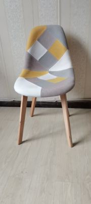 Chaise d'odeur, bois de hêtre libre et tissu dinants nordiques dinant des chaises