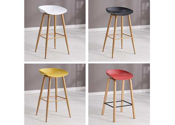 Tabourets facultatifs en bois solide de couleur contre-, tabourets de bar de restaurant de hêtre