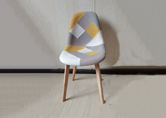 Les chaises dinantes modernes de style nordique ont tapissé, chaise en bois de hêtre